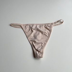 Victoria’s Secret | Basic Nude Thong | M